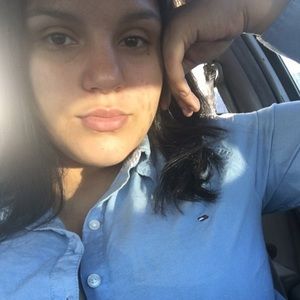 Meet your Posher, Ana